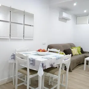 tarragona-center-room.top-hotels-tarragona.com/